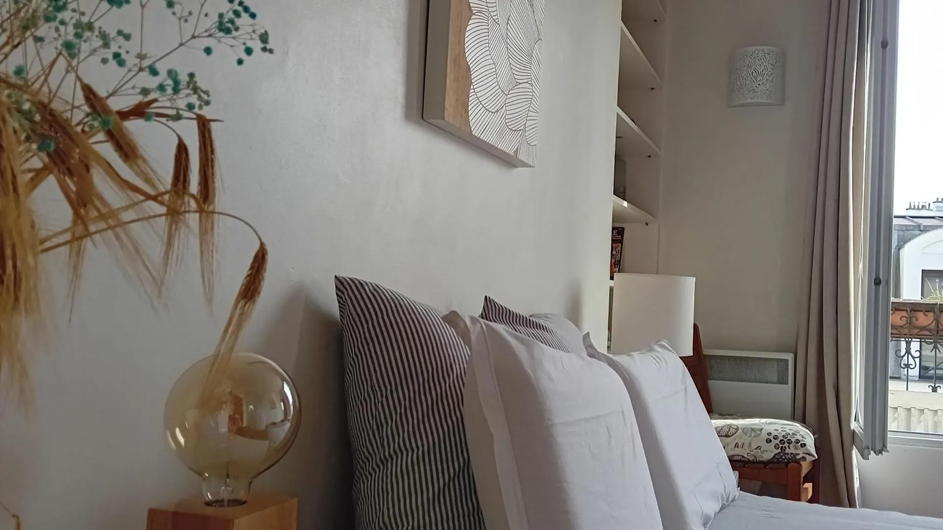 Lägenhet Avec Balcon Au Coeur